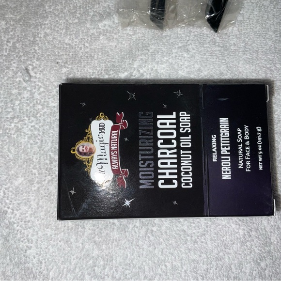 My Magic Mud Soap and Toothbrush Gift Pack - Picture 5 of 7